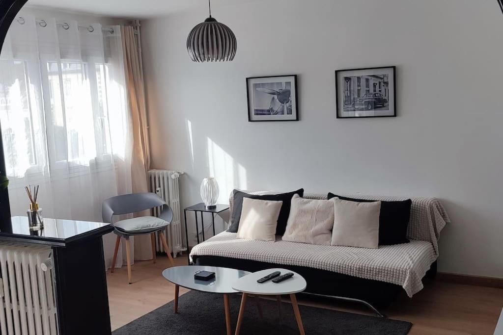 Quartier Des Emailleurs-T4 Avec Balcon Et Garage Appartement Limoges Buitenkant foto